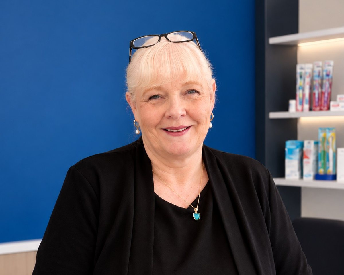 Linda at reception, Argo Dental Clinic